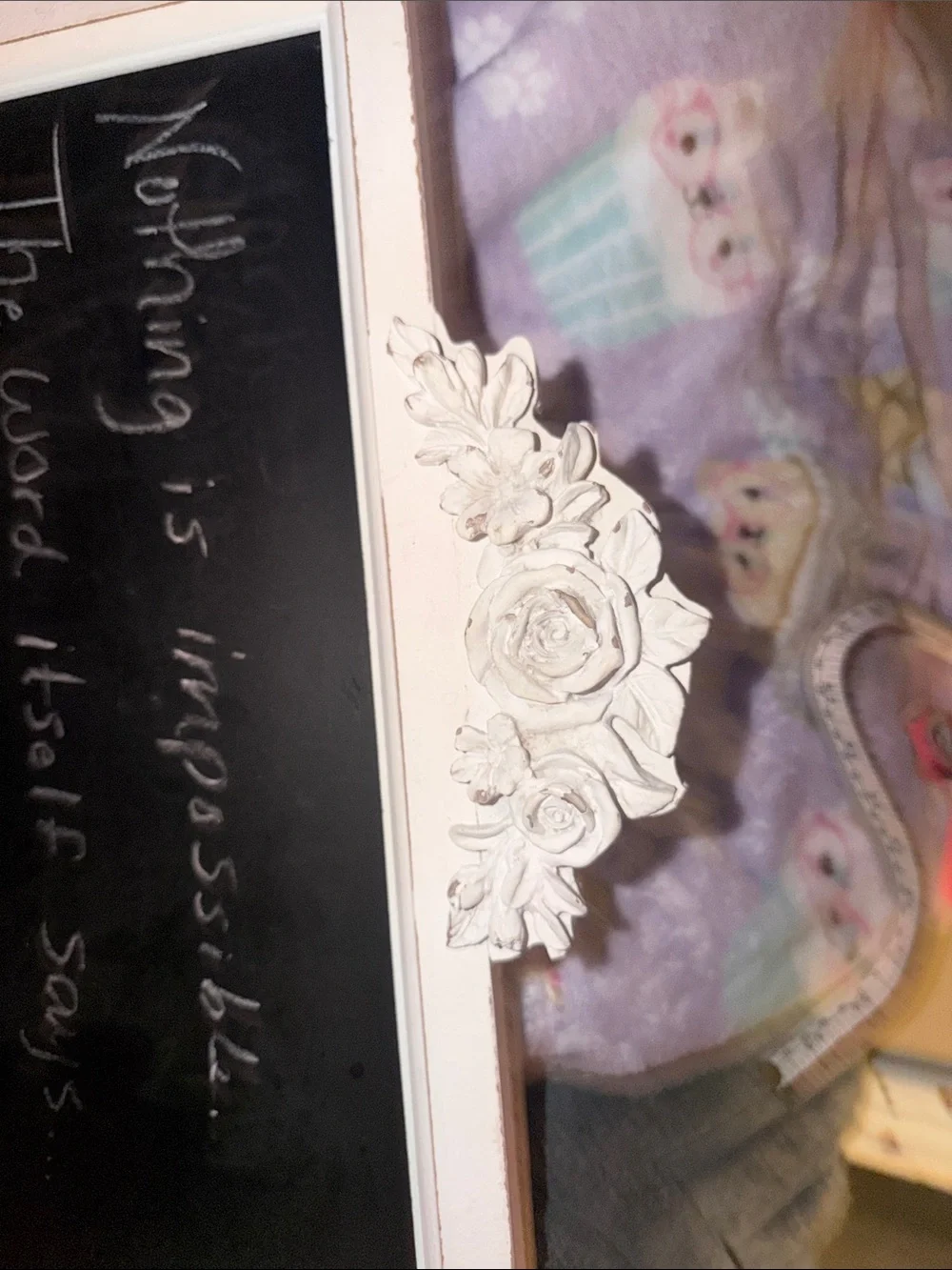Vintage-Inspired White Chalkboard Easel with Floral Accent needs chalk